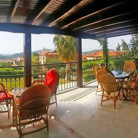 Fiesta Villa