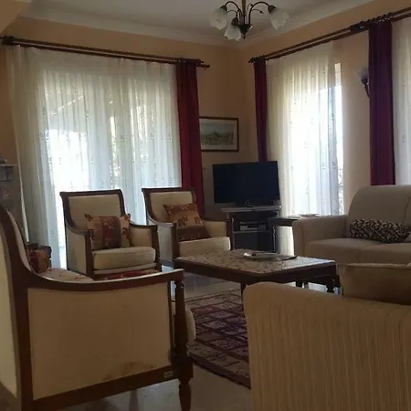 Fiesta Villa